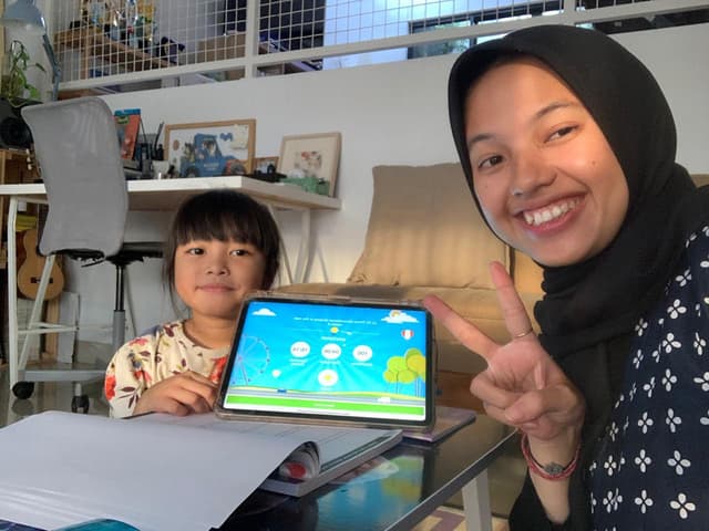 Kegiatan belajar Alifah Asma Amalia